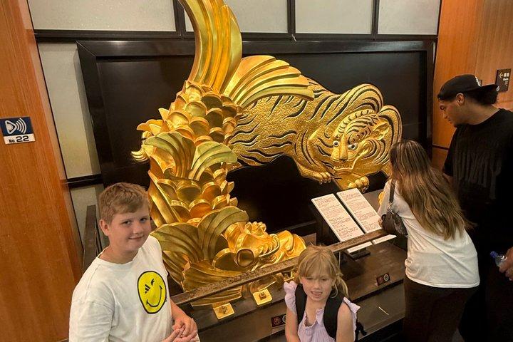 Osaka Castle Guided Tour: Interior, Museum & Gardens