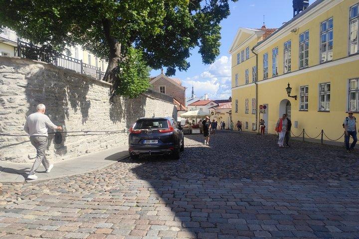 Old Tallinn Highlights & its Medieval Past