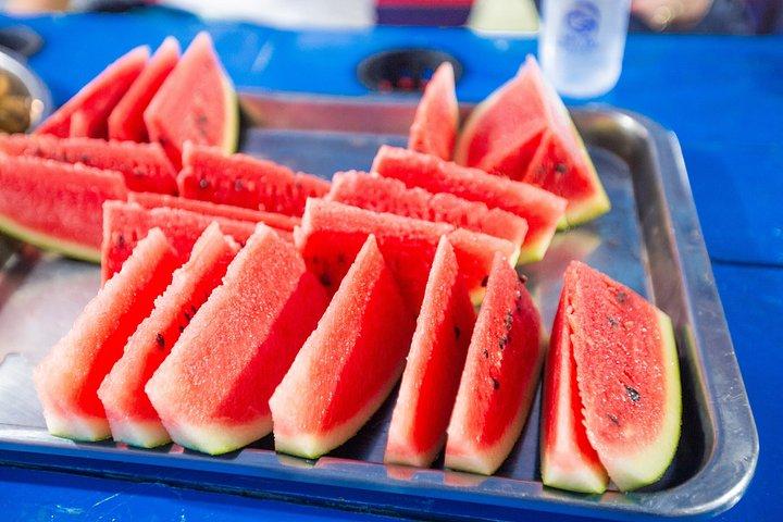 サムイ島プライベートナイトフィッシング（船上で新鮮な水揚げ料理付き）