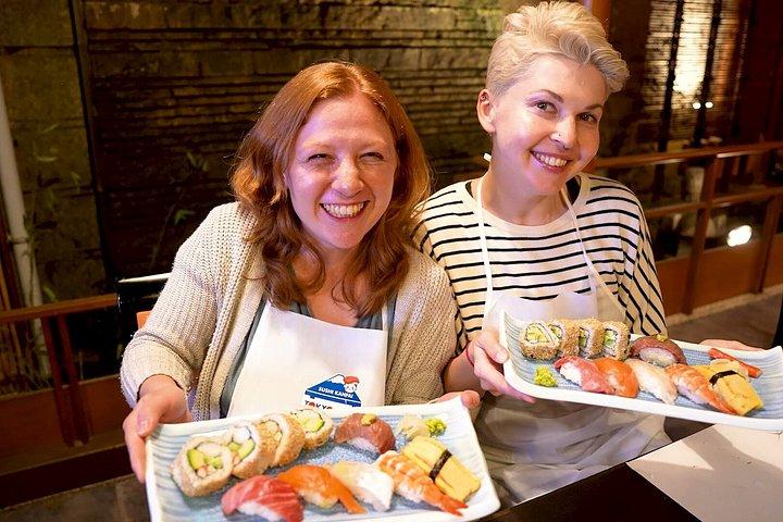 Authentic Sushi-Making Class with a Chef in Shinjuku Kabukicho