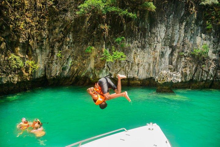 Phi Phi Sunset Speedboat Tour com Plankton nadar de Phi Phi