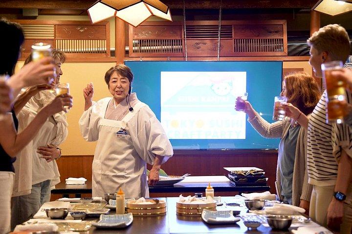 Authentic Sushi-Making Class with a Chef in Shinjuku Kabukicho