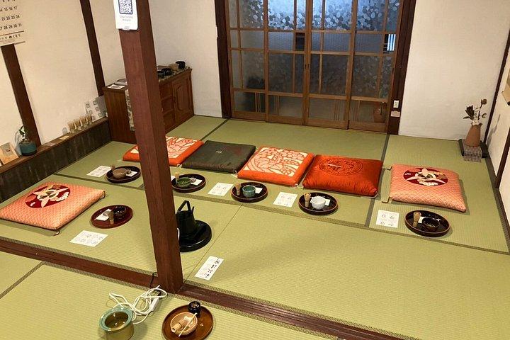 大阪で茶道を学び、抹茶茶碗を作りましょう