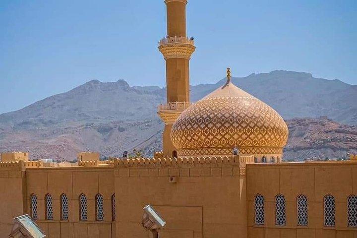 Tour di condivisione di Nizwa e Jebel Akhdar