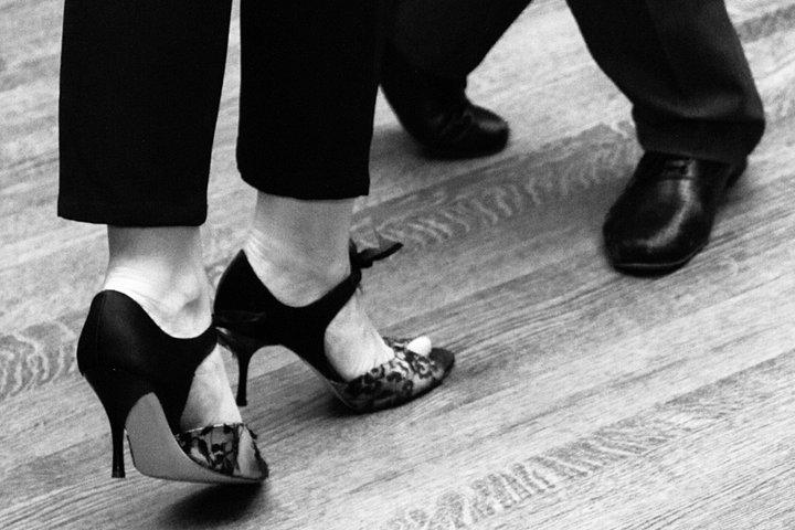 Buenos Aires Tango Lesson and Milonga Night with Pro Dancers