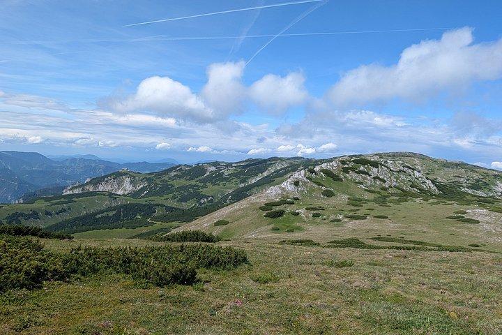 ウィーン：ラクスへの絶景アルペンハイキング日帰り旅行（送迎付き）