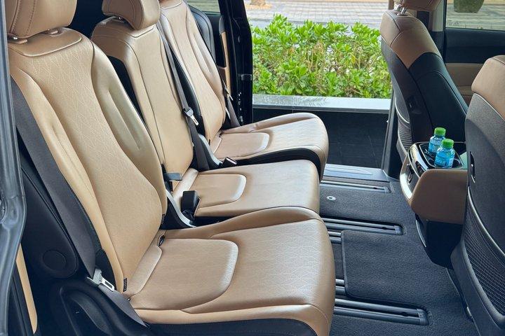 ドバイまたはアブダビで運転手付きの自家用車を処分