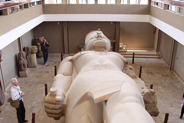 サッカラ・メンフィスとダシュール古代エジプトの旅