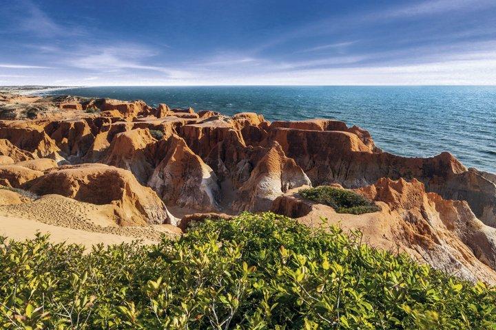 Gita di un giorno a Morro Branco e Praia das Fontes con partenza da Fortaleza.