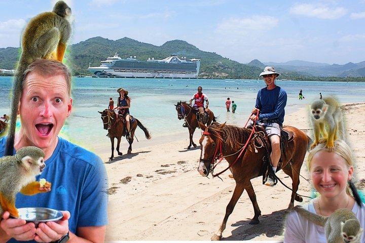2X1: MonkeyLand plus horseback riding beach in Puerto Plata