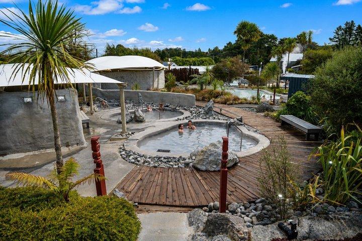 Hells Gate Geothermal, Mud & Sulphur Spa