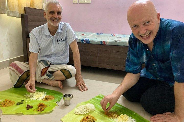 チェンナイでガヤトリー語を使った伝統的な南インド料理教室
