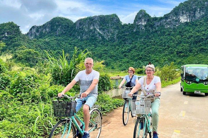 Hanoi : Croisière d'une journée sur l'île de luxe de Cat Ba, dans la baie de Lan Ha