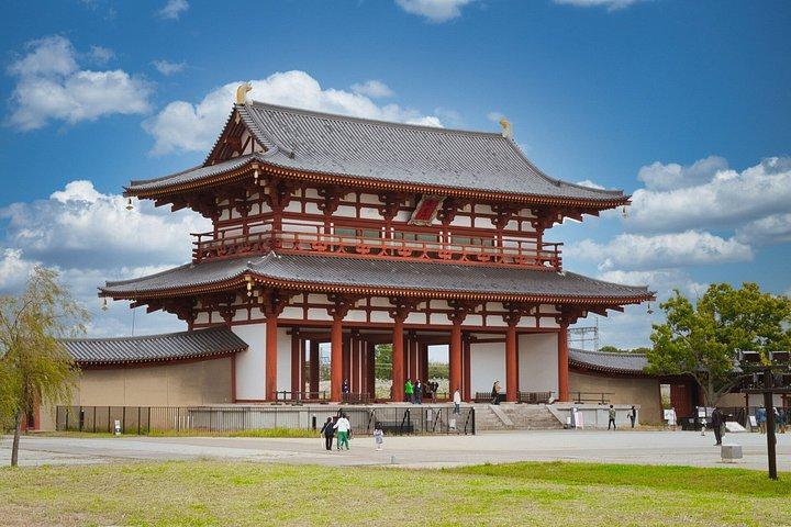 Privat Full-Day Nara Custom Tour från Osaka av Chartered Vehicle