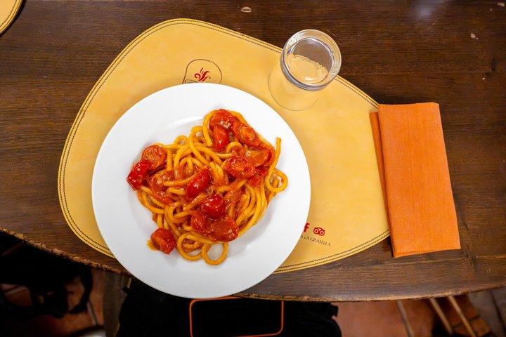 San Gimignano Food Tour -Full Tuscan meal by Do Eat Better