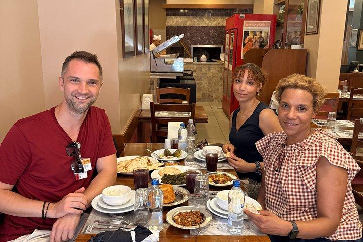 イスタンブールストリートフードツアー地元の人のように食べる