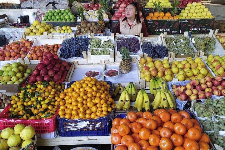 Tour privato del mercato uzbeko e lezione di cucina casalinga con trasferimenti
