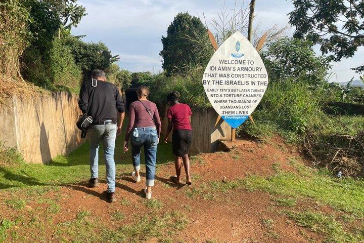 Esperienza culturale del Buganda e tombe reali di Kasubi