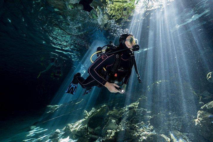 2 Dives in Cavern Dos ojos Chac mool or Chikin Ha