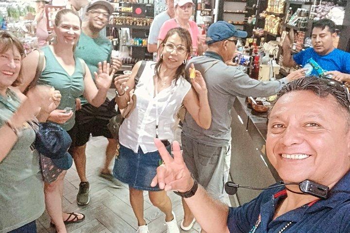 ワトゥルコのプライベートツアー：歴史、文化、そして地元の味覚