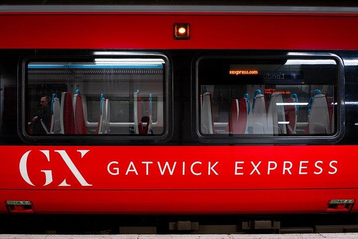 ガトウィック空港：ロンドン中心部への直通列車送迎
