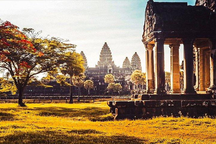 4-Day Angkor & Siem Reap Discovery Tour