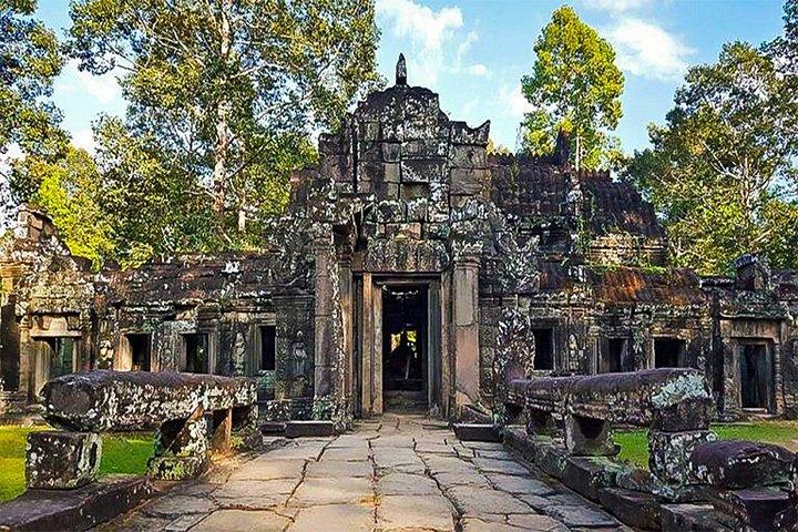 4-Day Angkor & Siem Reap Discovery Tour