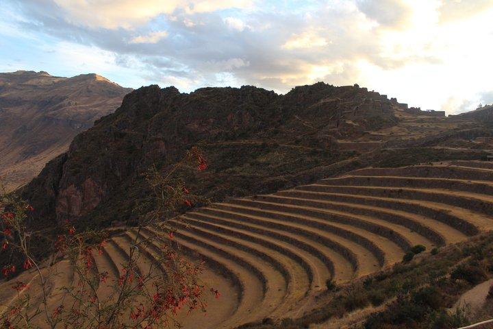 聖なる谷とマチュピチュを巡る2日間の文化ツアー