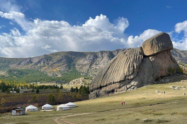 2 Day Terelj Park and Mongolian Nomadic Family Experience