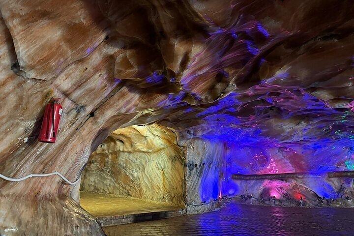 ラホール＆イスラマバード発プライベートケウラ塩鉱山日帰りツアー