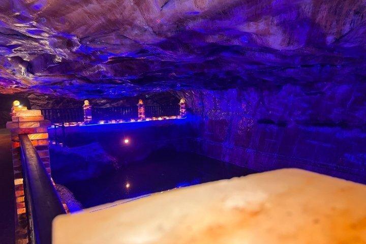 ラホール＆イスラマバード発プライベートケウラ塩鉱山日帰りツアー