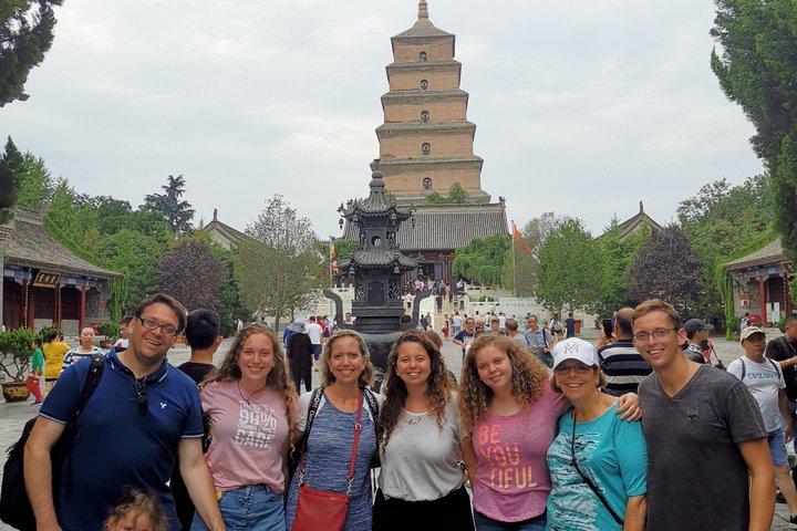Inre City Private Day Tour till Big Wild Goose Pagoda, City Wall & Muslim Quarter