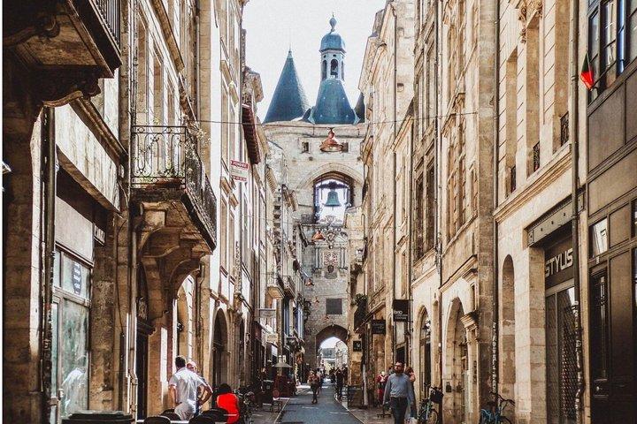 Bordeaux selvguidet tur af vin, rigdom og slave skibe