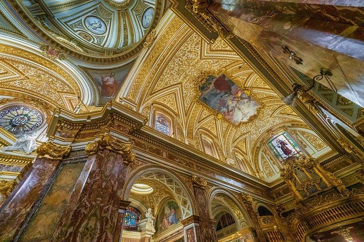 Lisbon Old Town Churches Private Guided Walking Tour