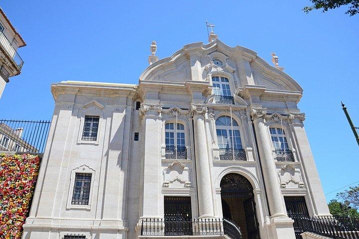 Lisbon Old Town Churches Private Guided Walking Tour