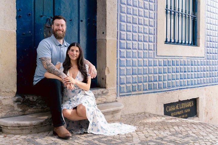 Alfama Photoshoot Experience with a Local