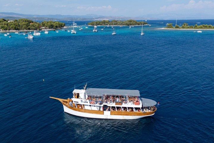Da Trogir : 3 isole, Laguna Blu & Spiaggia di sabbia con pranzo