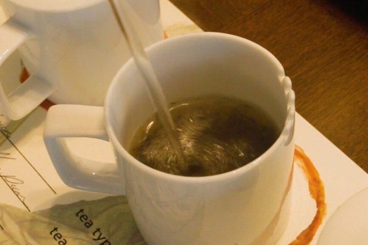 Esperienza di degustazione del volo del tè pop up delle isole d'oro Georgia