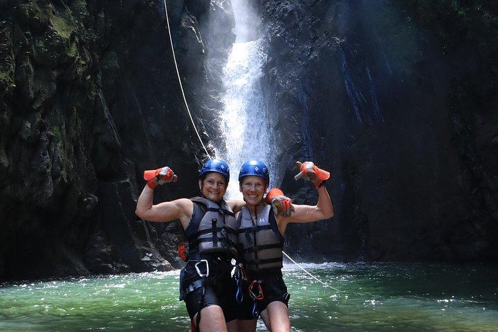 Rainforest Falls and Chocolate tour
