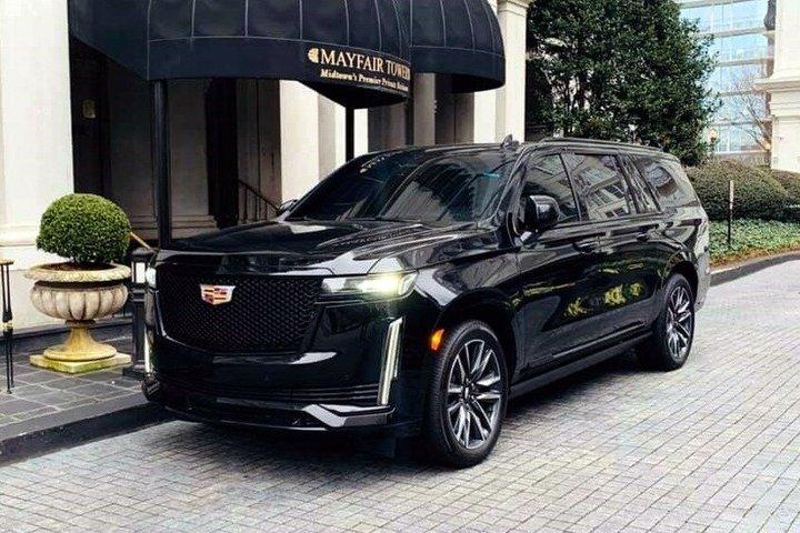 Traslado Privado : Manhattan a JFK, LGA o EWR en Sedan o SUV