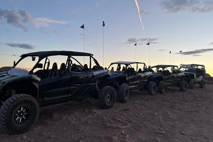 Uドライブヘルズリベンジ4x4ツアー3.5時間
