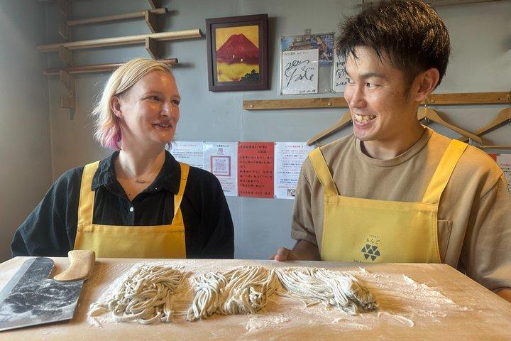 Mondo's nummer 1 populairste!Privé-ervaring!In Sapporo: een soba-maakervaring en de koning van de Japanse keuken!Een arrangement om van tempura te genieten!