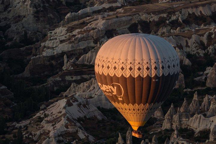 Kappadokien Sonnenaufgang Heißluftballon Flug / Entdeckungsballons