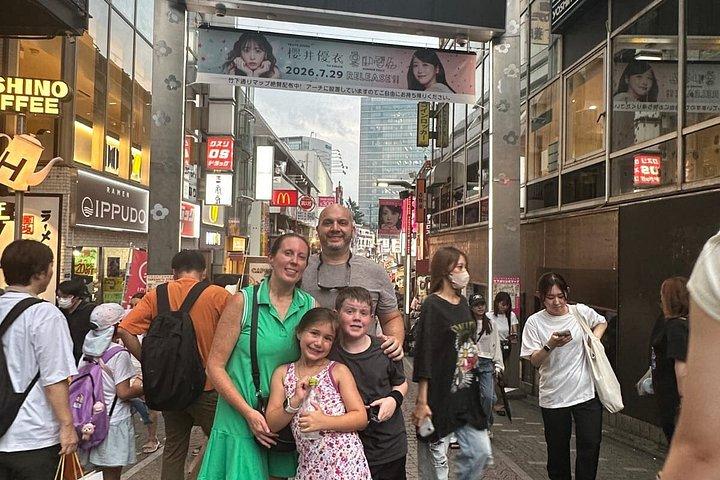 渋谷・原宿オールインワンファミリーフードツアー（現地ガイド付き）