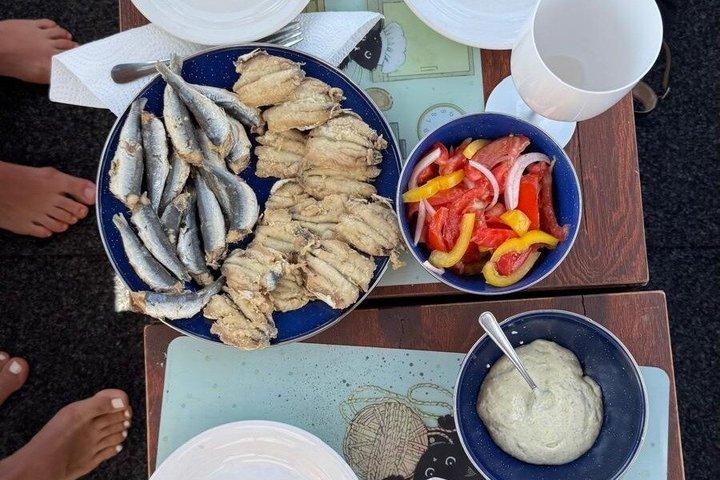 ザダルボートツアー：隠れた入り江＆船上での新鮮なダルメシアン料理