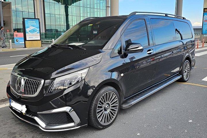Private Custom Istanbul Tour by Mercedes Vito (8, 10 or 12 Hours)