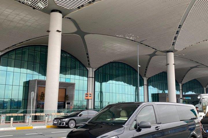 イスタンブール空港で豪華ツアーを送迎