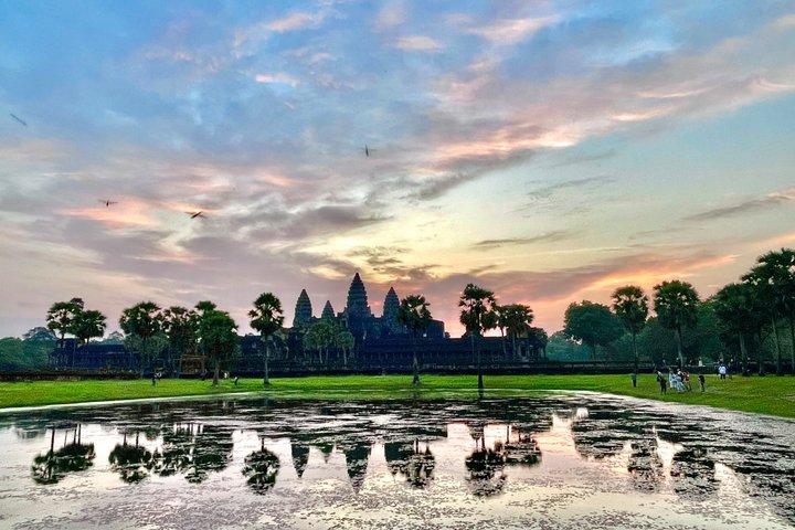 2-Day Angkor Wat Sunrise, Grand Circuit & Sunset Private Tour