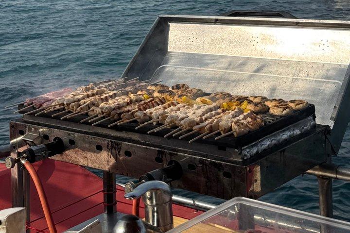 Sunset Cruise op de Atheense Rivièra met BBQ en drankjes
