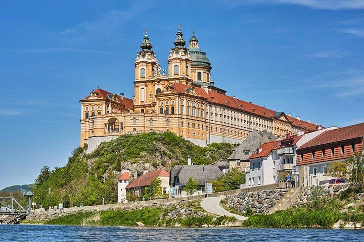 Royal Castles Private Experience from Vienna
